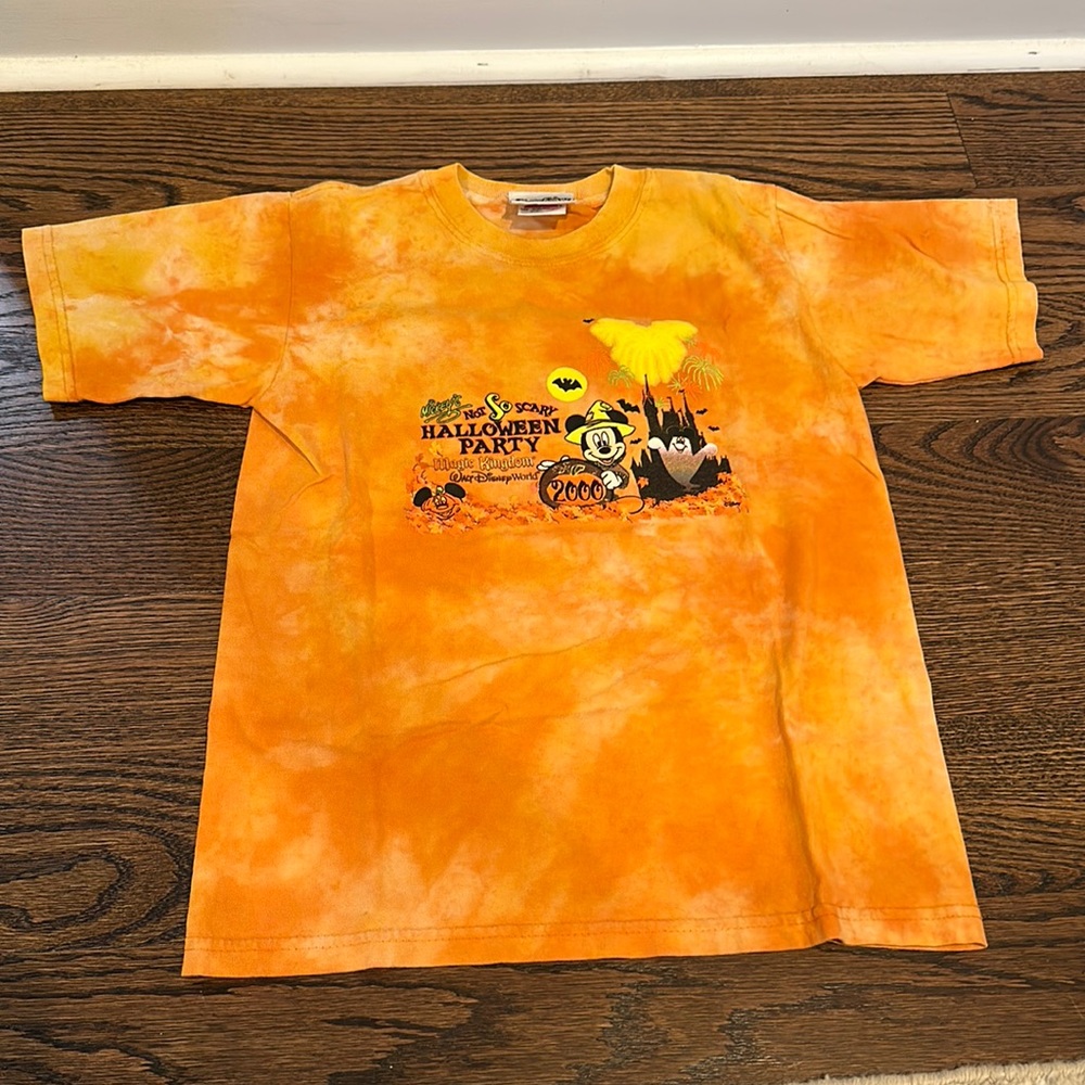 Vintage Mickey’s Not So Scary Halloween Party Magic Kingdom 2000 T-Shirt
